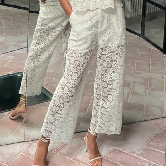 Zara Pants - NWT ECRU WHITE GLAM LACE DETAIL CROPPED PANTS